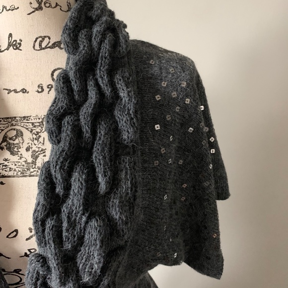 Grey Sequinned Knit Cardigan - Picture 5 of 9